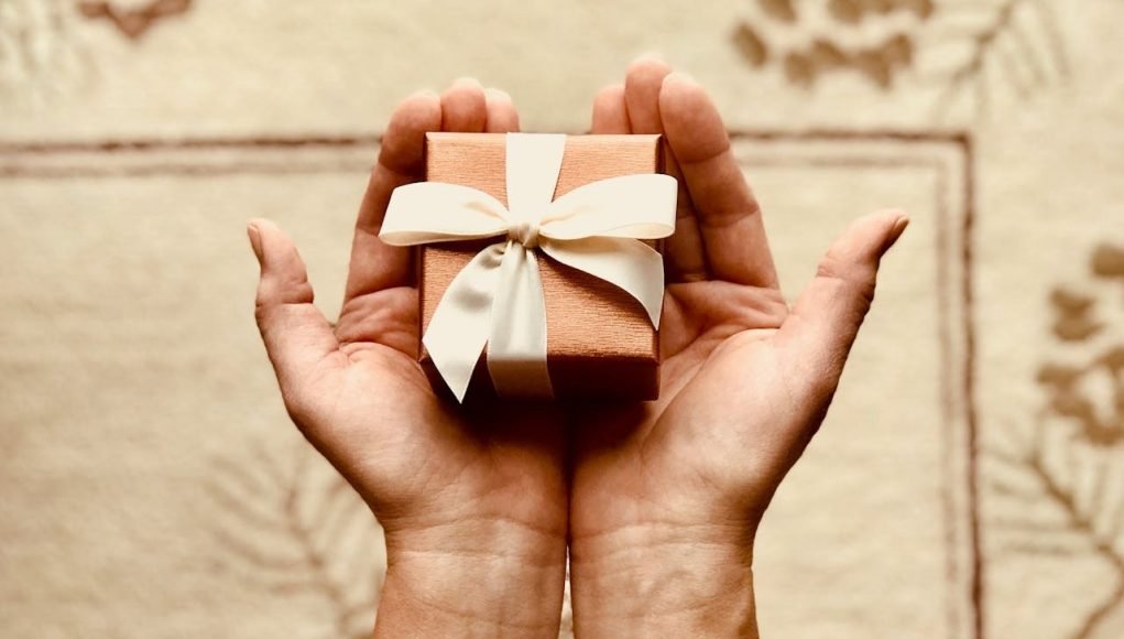 poklon-kutija poklon-kutija