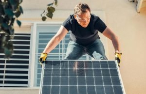postavljanje-solarnih-panela-krov-kuca